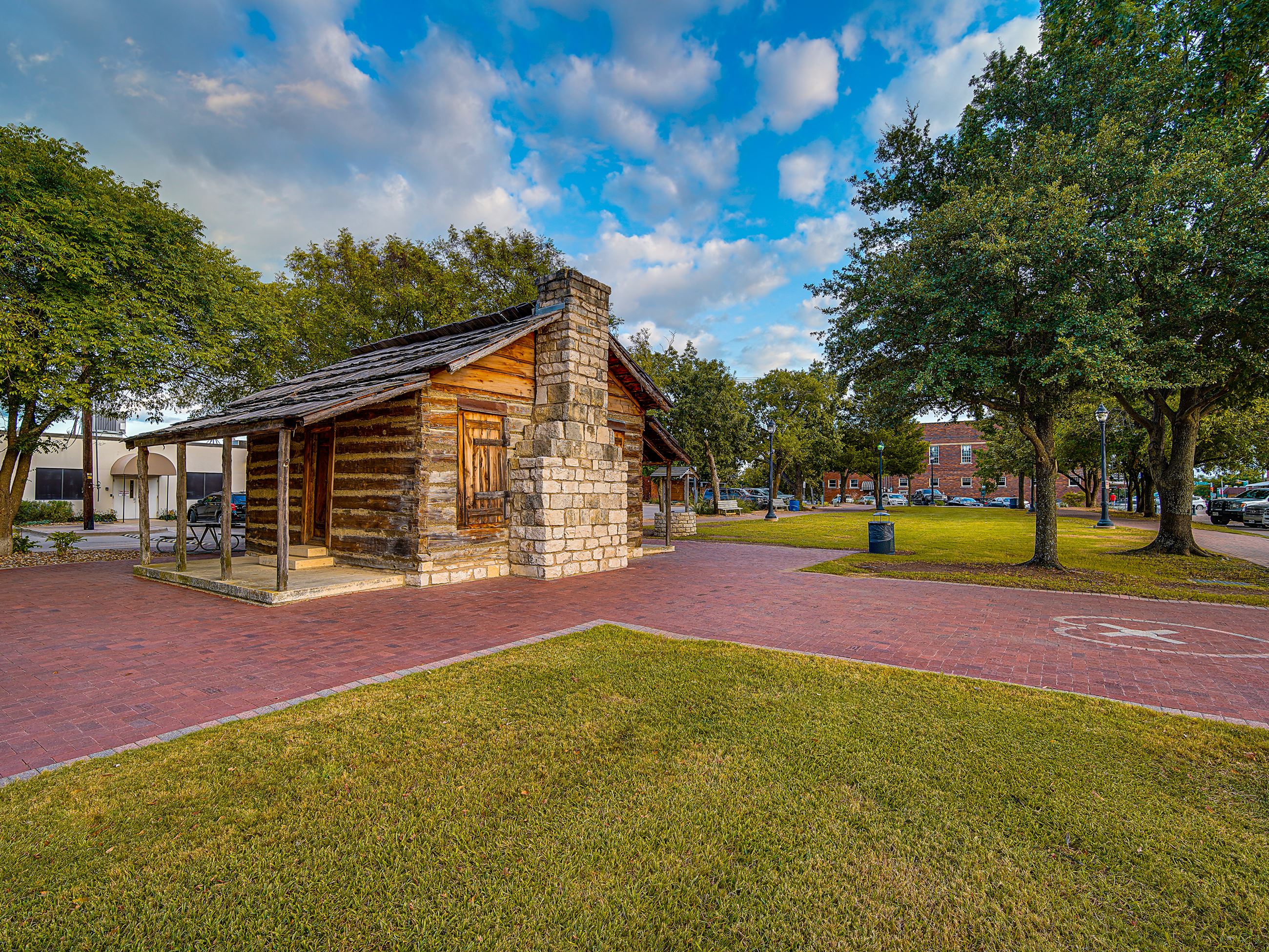 Artificial turf installation in Midlothian, TX